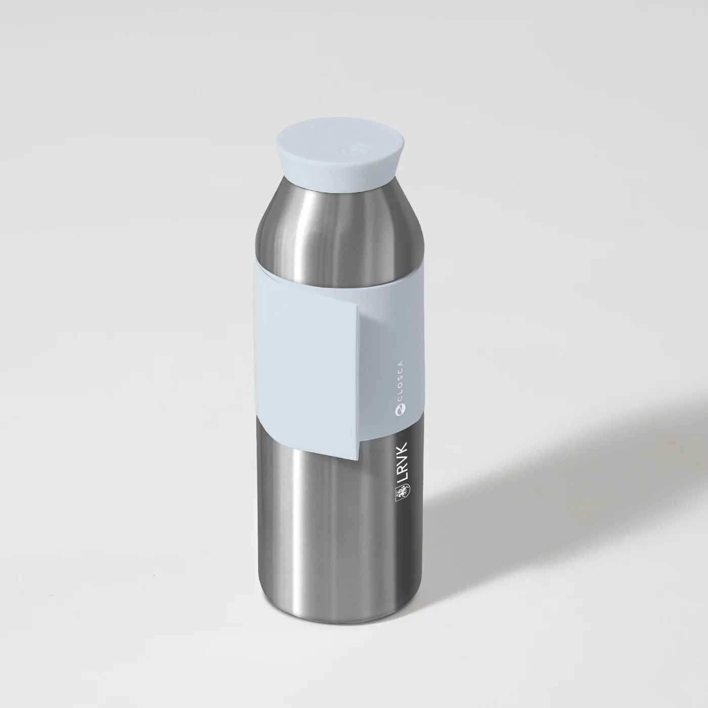 Stainless steel Closca bottle with LRVK and Closca logos applied
